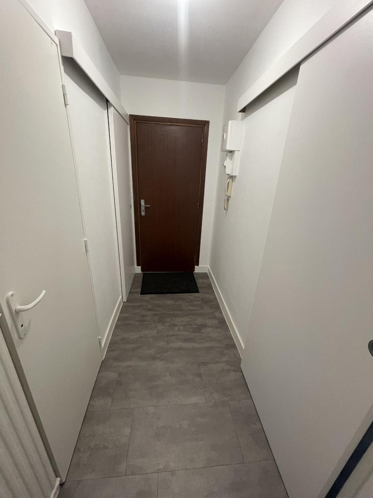 Logement Neuf A Proximite Du Centre Ville Avec Parking Limoges Eksteriør billede